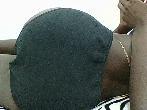 stripchatshaz online show from April 8, 2026, 6:30 pm