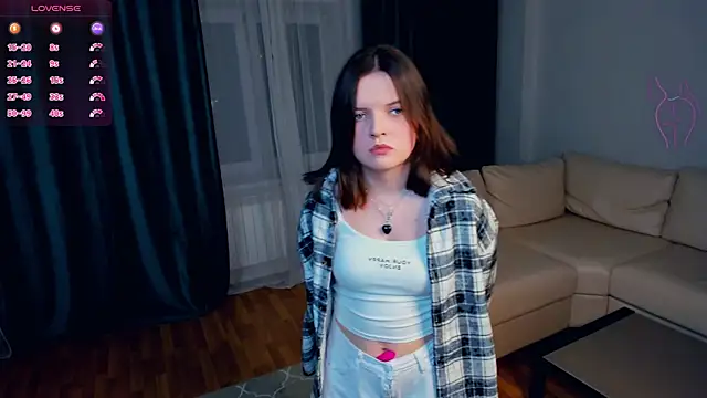 Snapshot of TiannaVillari chatting on January 10, 2026, 5:15 pm TiannaVillari online show from January 10, 2026, 5:15 pm