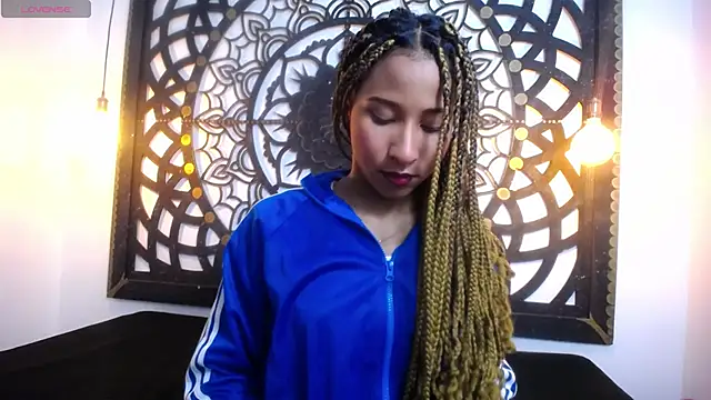 Snapshot of salome_willianss chatting on February 10, 2026, 12:53 pm salome willianss online show from February 10, 2026, 12:53 pm