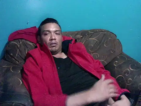 Snapshot of latinomoreno95 chatting on March 6, 2026, 2:19 am latinomoreno95 online show from March 6, 2026, 2:19 am