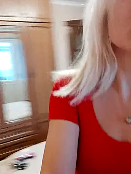 MiraStar984 online show from February 15, 2026, 9:52 am