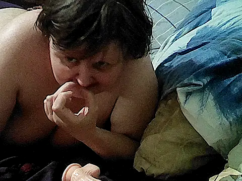 nataly4560 online show from February 28, 2026, 9:16 pm