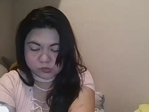 Snapshot of Allie_143 chatting on May 8, 2026, 1:16 pm Allie 143 online show from May 8, 2026, 1:16 pm