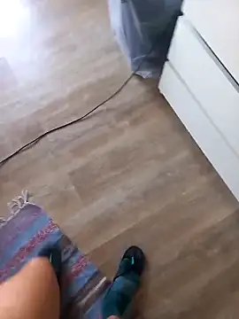 Snapshot of Henrytsuzuki chatting on March 22, 2026, 1:25 pm Henrytsuzuki online show from March 22, 2026, 1:25 pm