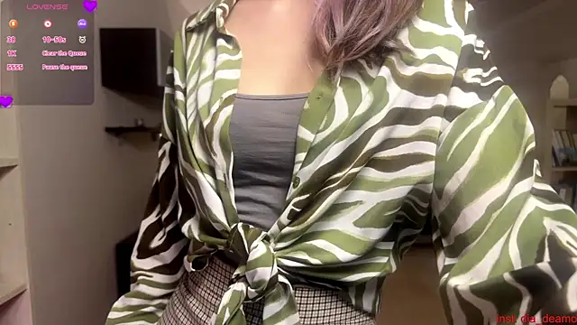 Dia DeAmas online show from April 19, 2026, 6:07 pm