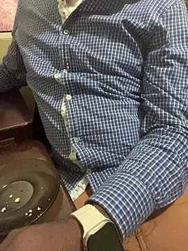 Snapshot of s_hornet chatting on February 16, 2026, 10:39 pm s hornet online show from February 16, 2026, 10:39 pm