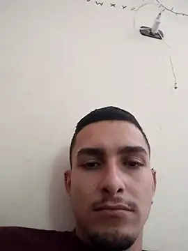 Fefe2805 online show from April 19, 2026, 2:16 pm