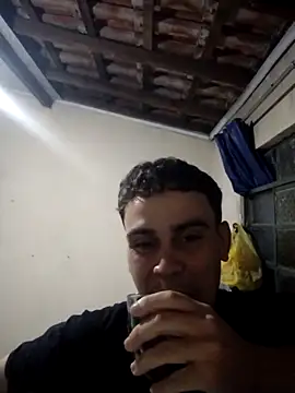 Fefe2805 online show from April 21, 2026, 2:51 am