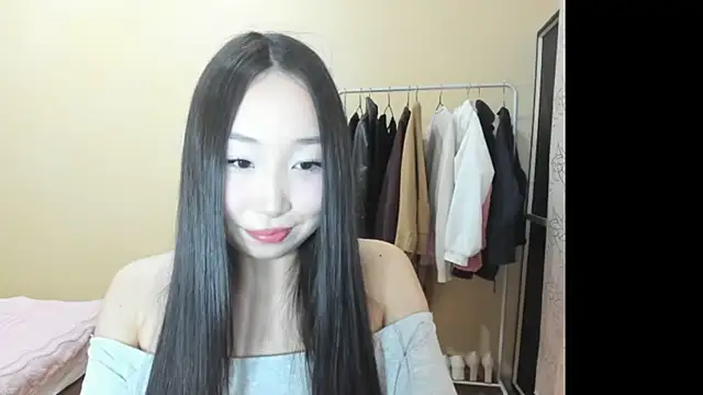 Amane Yuki online show from March 29, 2026, 5:02 pm