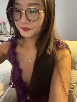 AnnieLi888 online show from February 7, 2026, 7:12 am