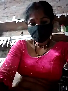 Snapshot of Sapna_ravat chatting on March 6, 2026, 5:20 pm Sapna ravat online show from March 6, 2026, 5:20 pm