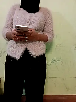 Snapshot of Riya_hot4 chatting on January 9, 2026, 6:49 am Riya hot4 online show from January 9, 2026, 6:49 am