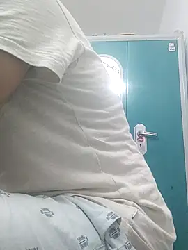 sevanty77 online show from February 22, 2026, 5:11 pm