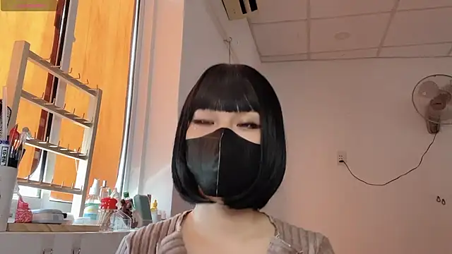 Snapshot of Tieu-May chatting on February 16, 2026, 5:58 am Tieu-May online show from February 16, 2026, 5:58 am