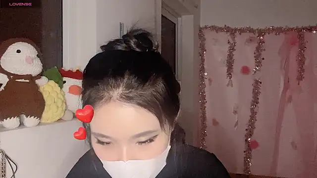 Tieu-May online show from March 21, 2026, 9:29 pm