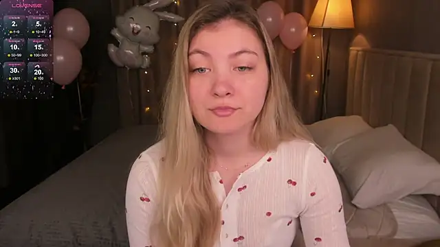 Angel  Grace online show from April 6, 2026, 12:08 am