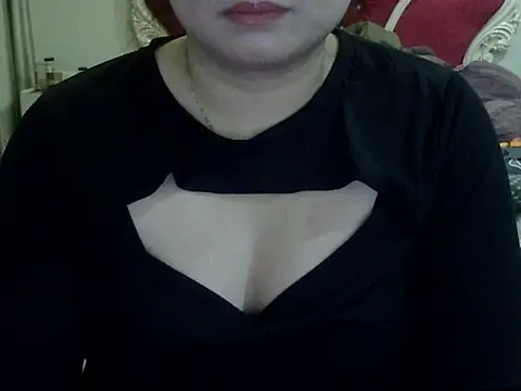 Sarah no land online show from January 10, 2026, 4:09 pm