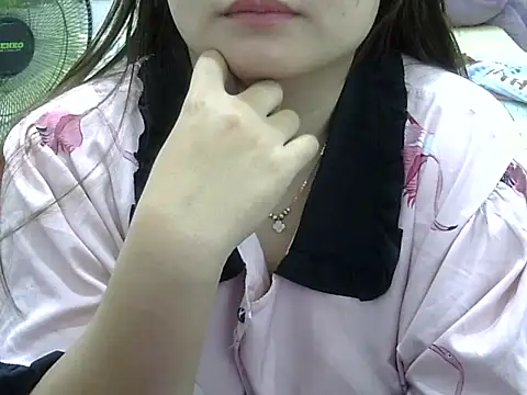 Sarah no land online show from May 10, 2026, 7:13 am