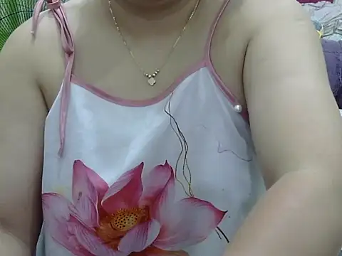 Sarah no land online show from May 16, 2026, 5:48 am