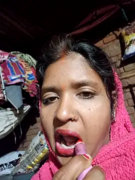 Horny-Rashi online show from February 10, 2026, 3:27 pm