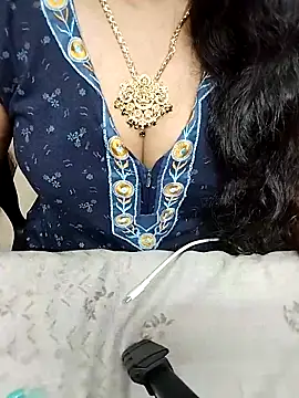 tamil-monisha online show from February 9, 2026, 2:21 pm