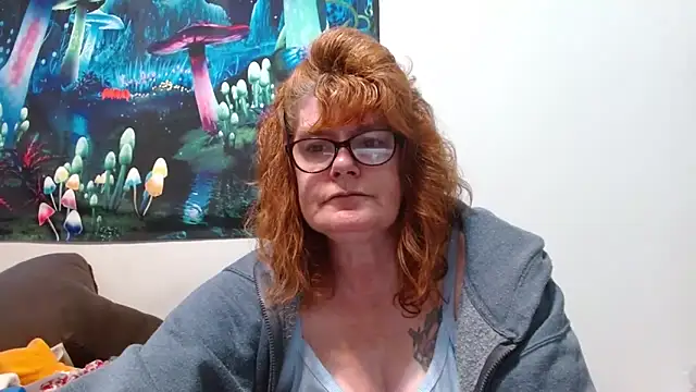 Snapshot of ladylavende3 chatting on March 25, 2026, 5:19 pm ladylavende3 online show from March 25, 2026, 5:19 pm