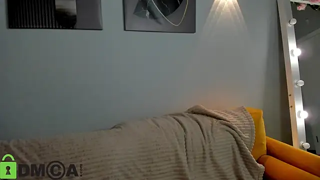 SoftLana online show from March 3, 2026, 4:18 am