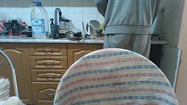 KaelNox online show from March 10, 2026, 6:35 pm