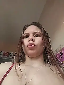 Lara queenxxx online show from March 26, 2026, 12:11 pm