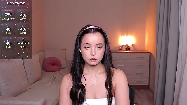 lia hetty online show from October 26, 2025, 4:35 pm