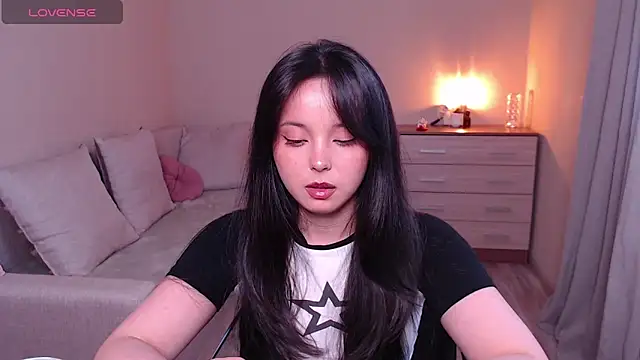 Snapshot of lia_hetty chatting on May 15, 2026, 4:03 pm lia hetty online show from May 15, 2026, 4:03 pm