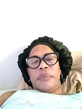 IIv0ryN0IIReX-XX online show from February 3, 2026, 7:41 pm