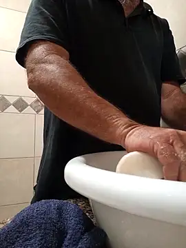 Playmate1976 online show from April 8, 2026, 7:03 pm