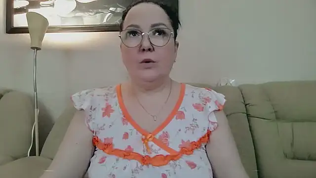 infinity loveliness online show from April 11, 2026, 7:24 am