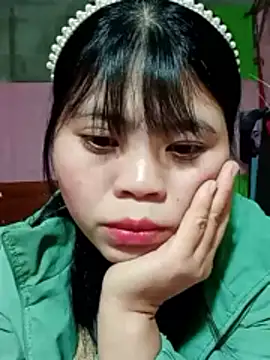 Snapshot of Lucky-cat68 chatting on January 9, 2026, 1:14 pm Lucky-cat68 online show from January 9, 2026, 1:14 pm