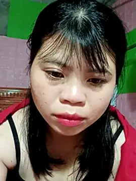 Snapshot of Lucky-cat68 chatting on January 11, 2026, 12:59 am Lucky-cat68 online show from January 11, 2026, 12:59 am