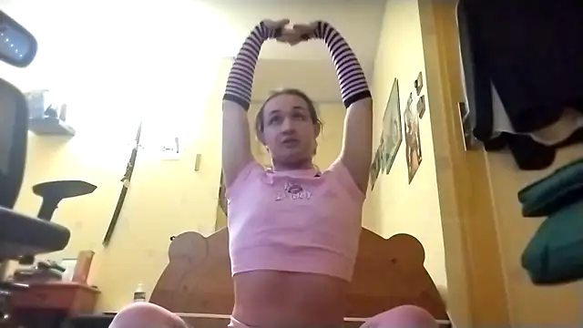 Snapshot of julialafemboy59 chatting on January 12, 2026, 1:27 pm julialafemboy59 online show from January 12, 2026, 1:27 pm