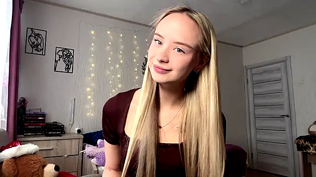 LatashiaOrcutt online show from January 8, 2026, 8:49 am