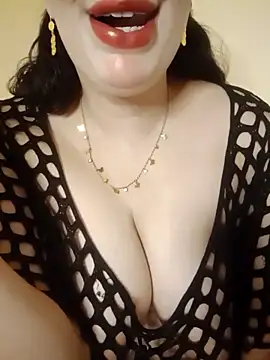 Snapshot of charmoutak_nada chatting on May 30, 2026, 9:45 pm charmoutak nada online show from May 30, 2026, 9:45 pm