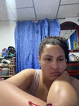 Selene Voon online show from April 16, 2026, 12:44 am