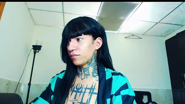 jazmin wolf online show from February 12, 2026, 5:08 pm