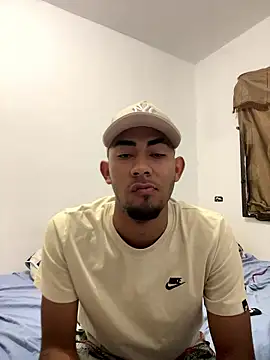 youngalexofficial online show from January 8, 2026, 12:02 am