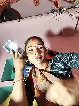 lodhi8080 online show from April 19, 2026, 10:14 am