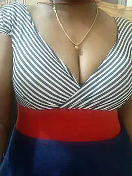 Meena Meenakshi online show from April 3, 2026, 7:01 pm