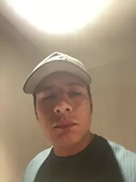 juanitocamelas2025 online show from May 9, 2026, 3:17 pm