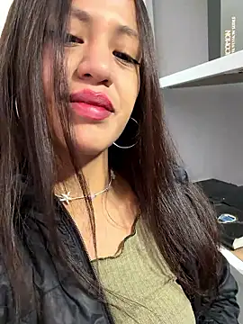 Debbie girl online show from January 10, 2026, 1:24 pm