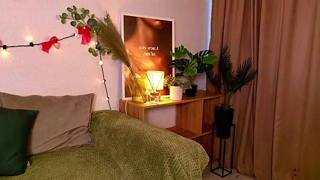 BlondeHott online show from March 3, 2026, 6:52 am