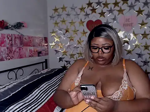 Snapshot of Chocolatebunnyxx96 chatting on January 7, 2026, 3:09 am Chocolatebunnyxx96 online show from January 7, 2026, 3:09 am