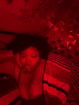 Chocolatebunnyxx96 online show from February 4, 2026, 6:52 am