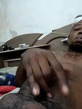 Negaomalinha1 online show from April 19, 2026, 9:41 am